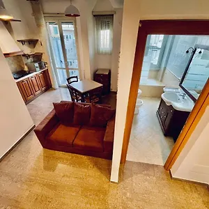 Interno Dieci Roma